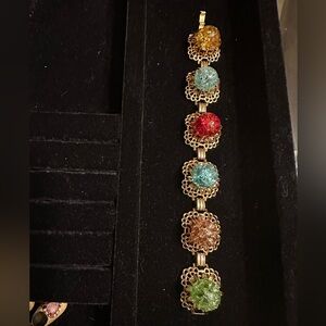 Beautiful vintage costume cracked glass bracelet